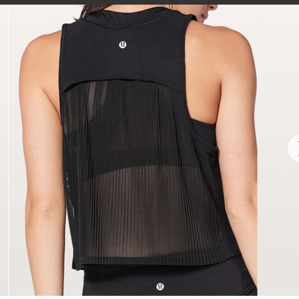 Lululemon Just Pleat It Tank - Picture 1 of 4